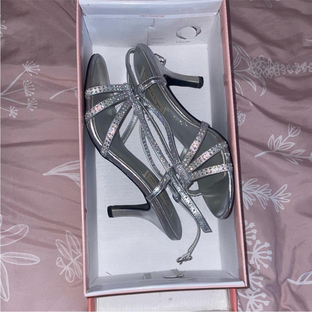 Strappy Heels -Silver Rhinestone - Picture 5 of 6